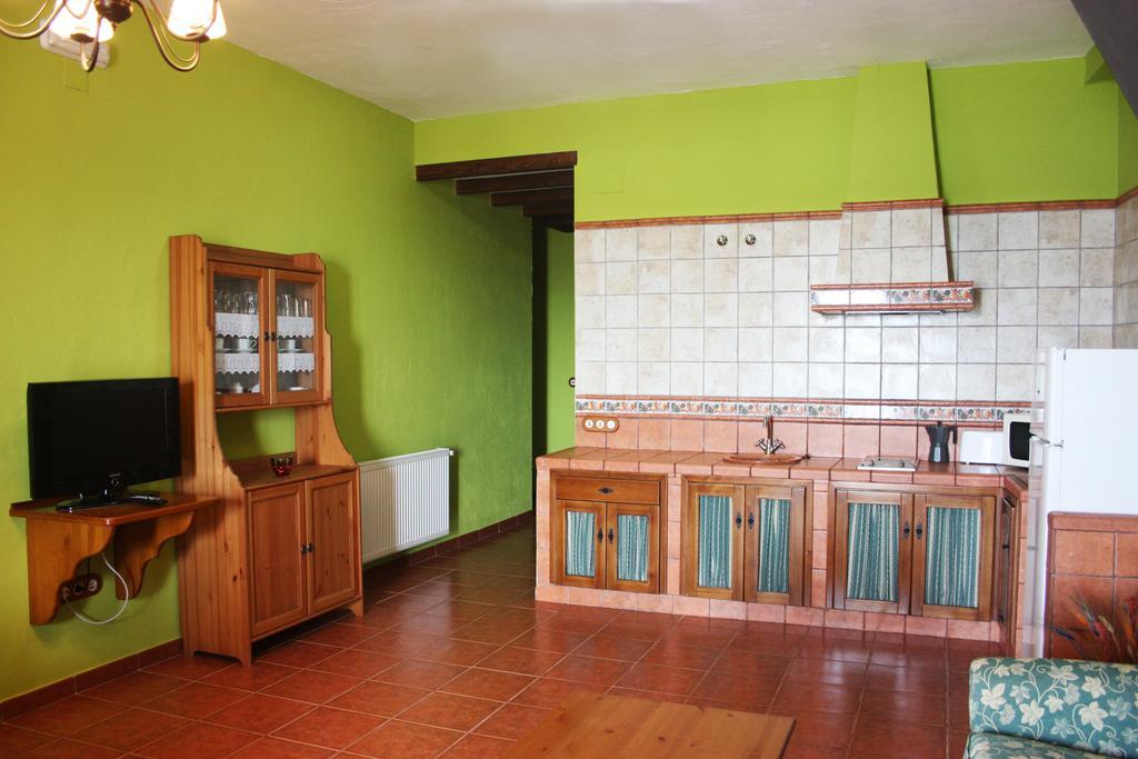 Apartamentos Trinidad Alange Habitación foto