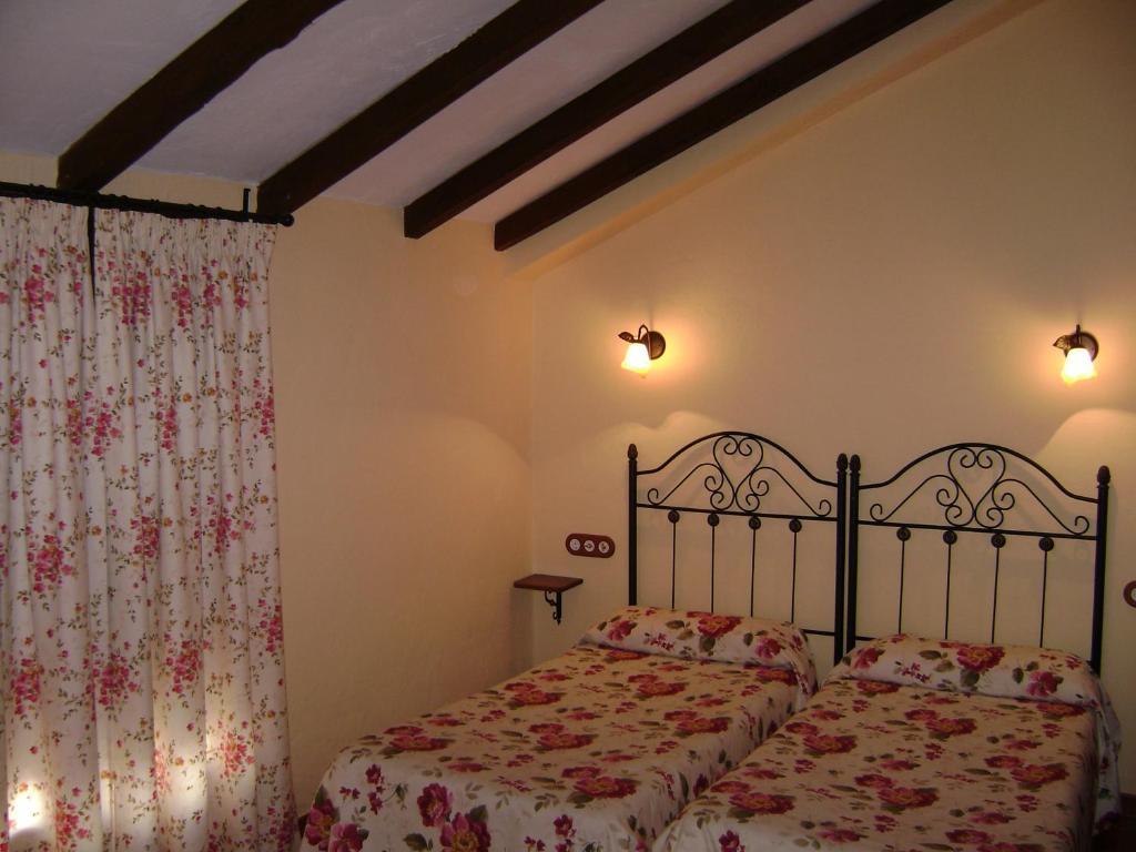 Apartamentos Trinidad Alange Habitación foto